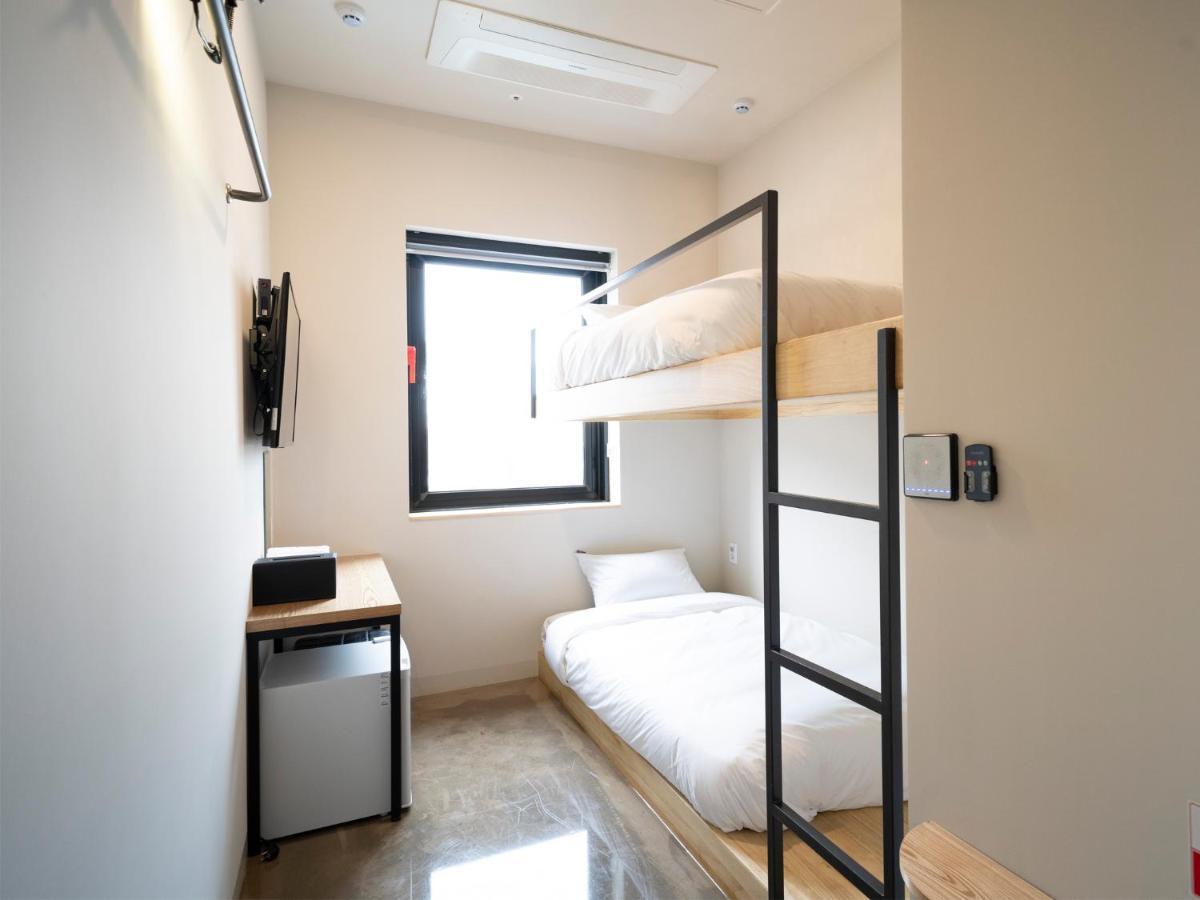 Economy Twin Room,1000753143:JPEG