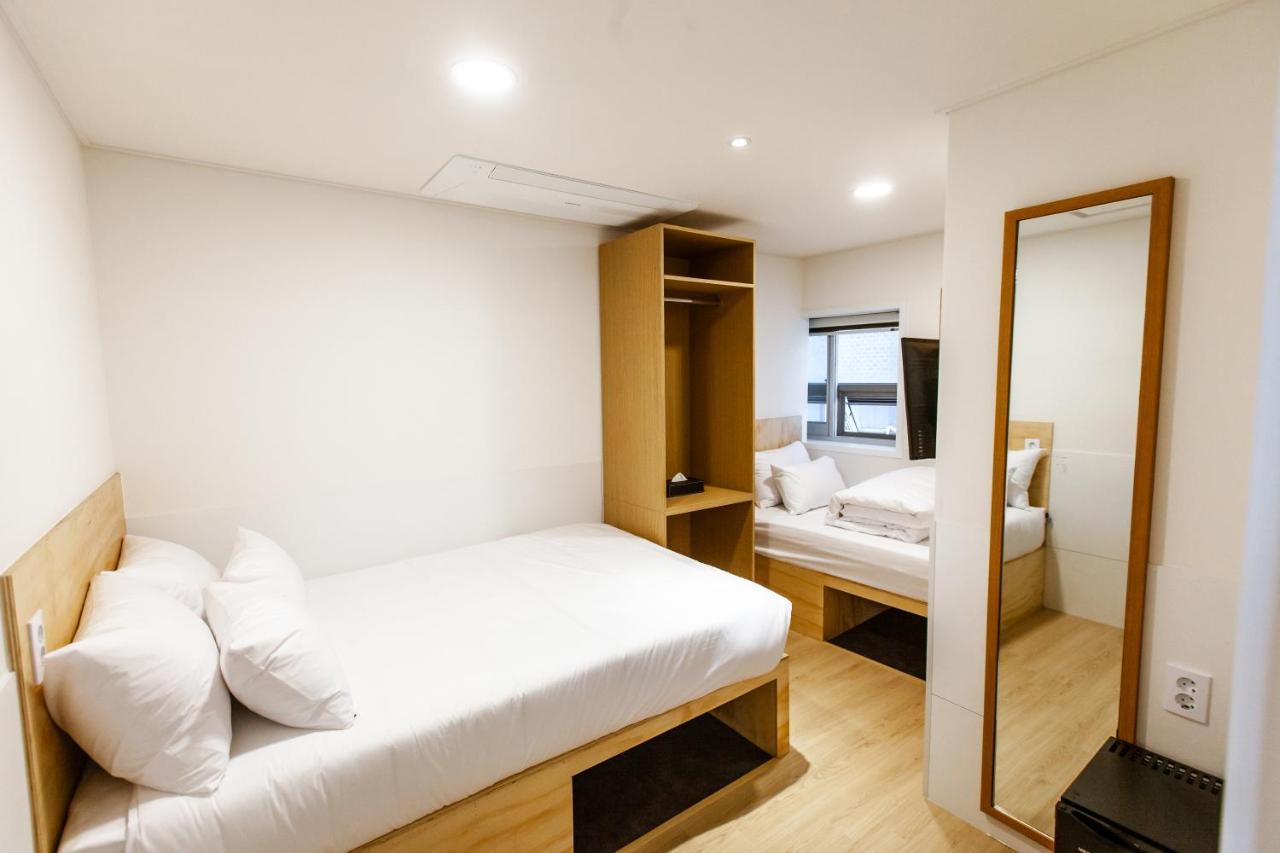 Triple Room,1030678852:JPEG