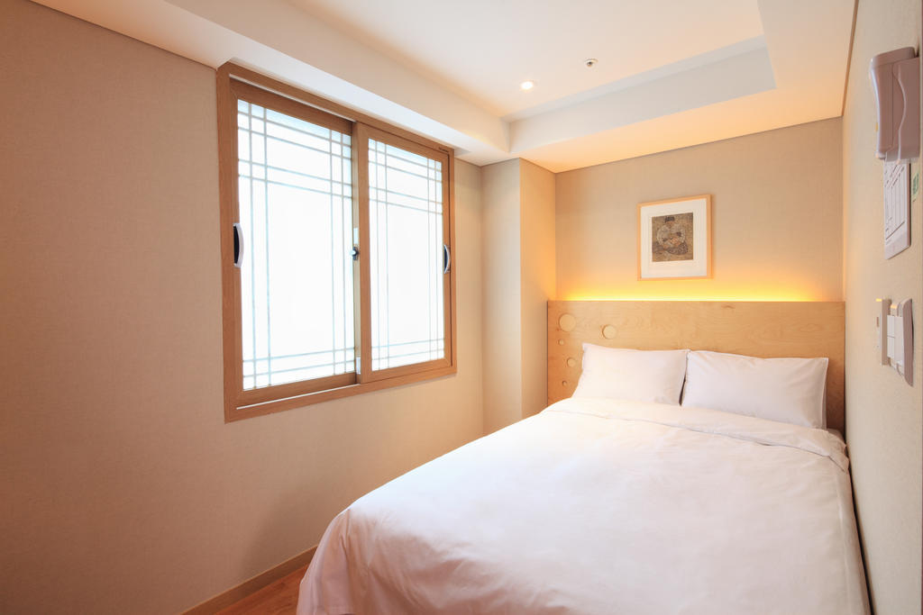 Double Room,107264097:JPEG