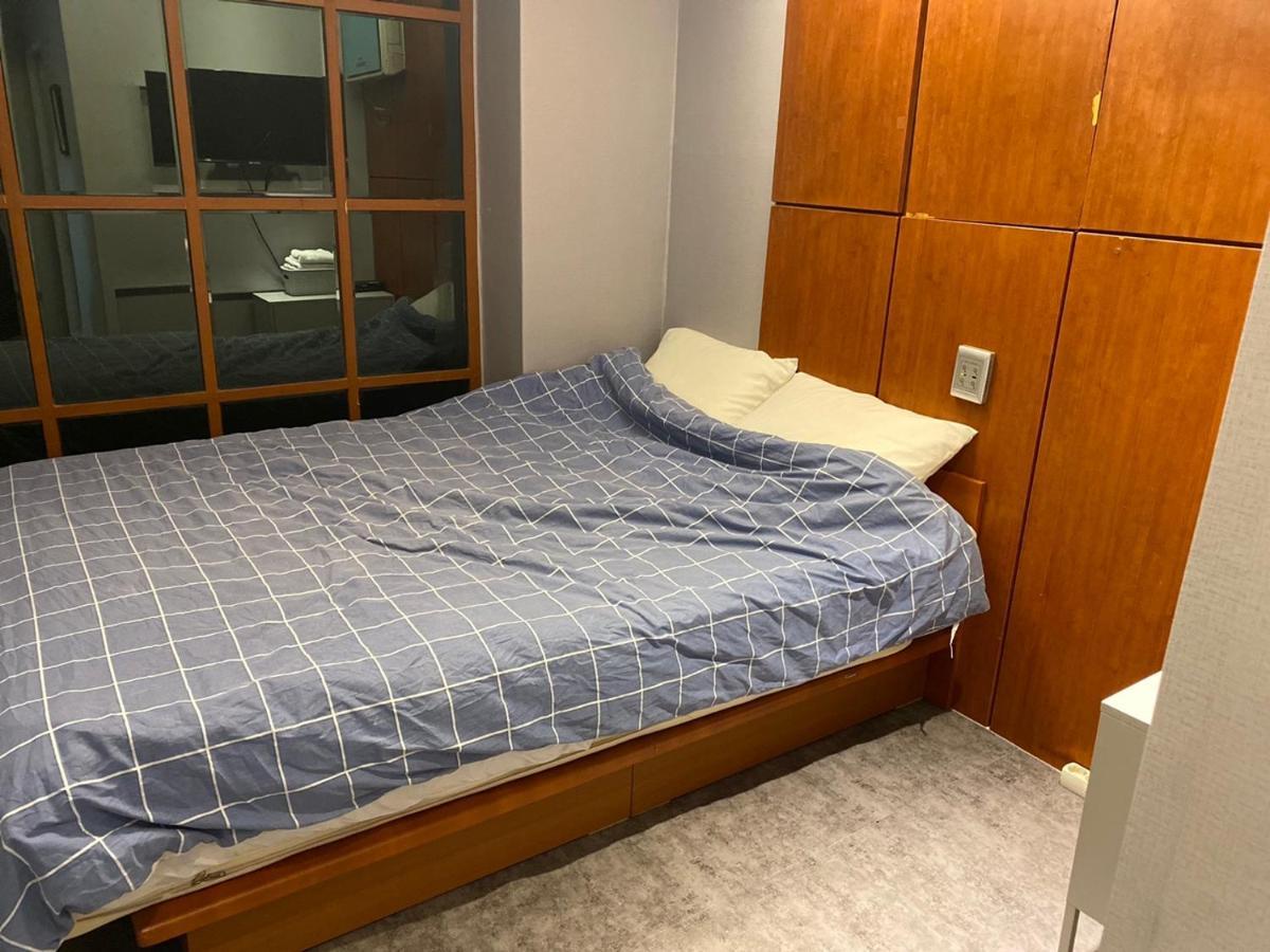 Single Room Bathroom