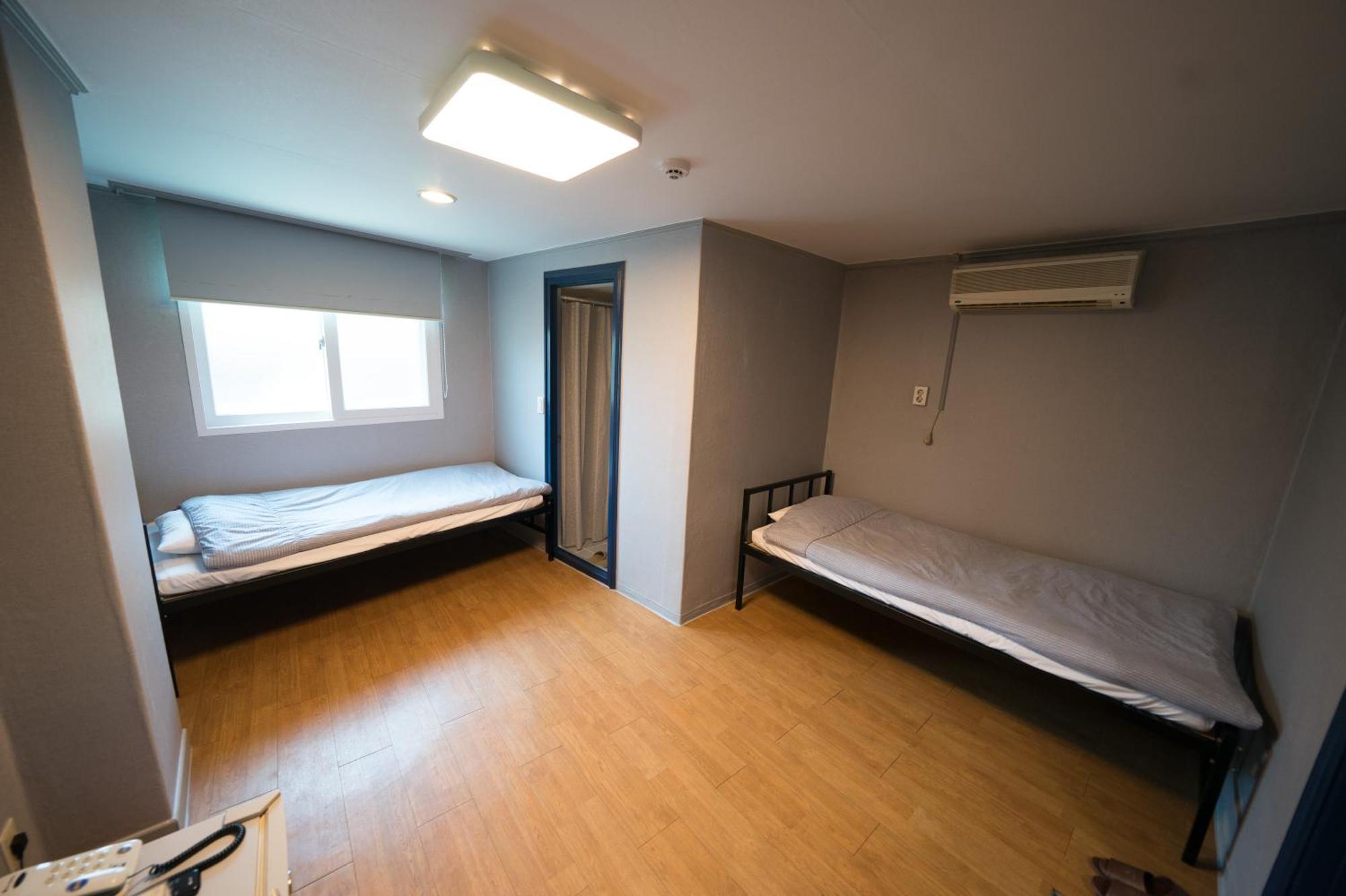 Budget Twin Room