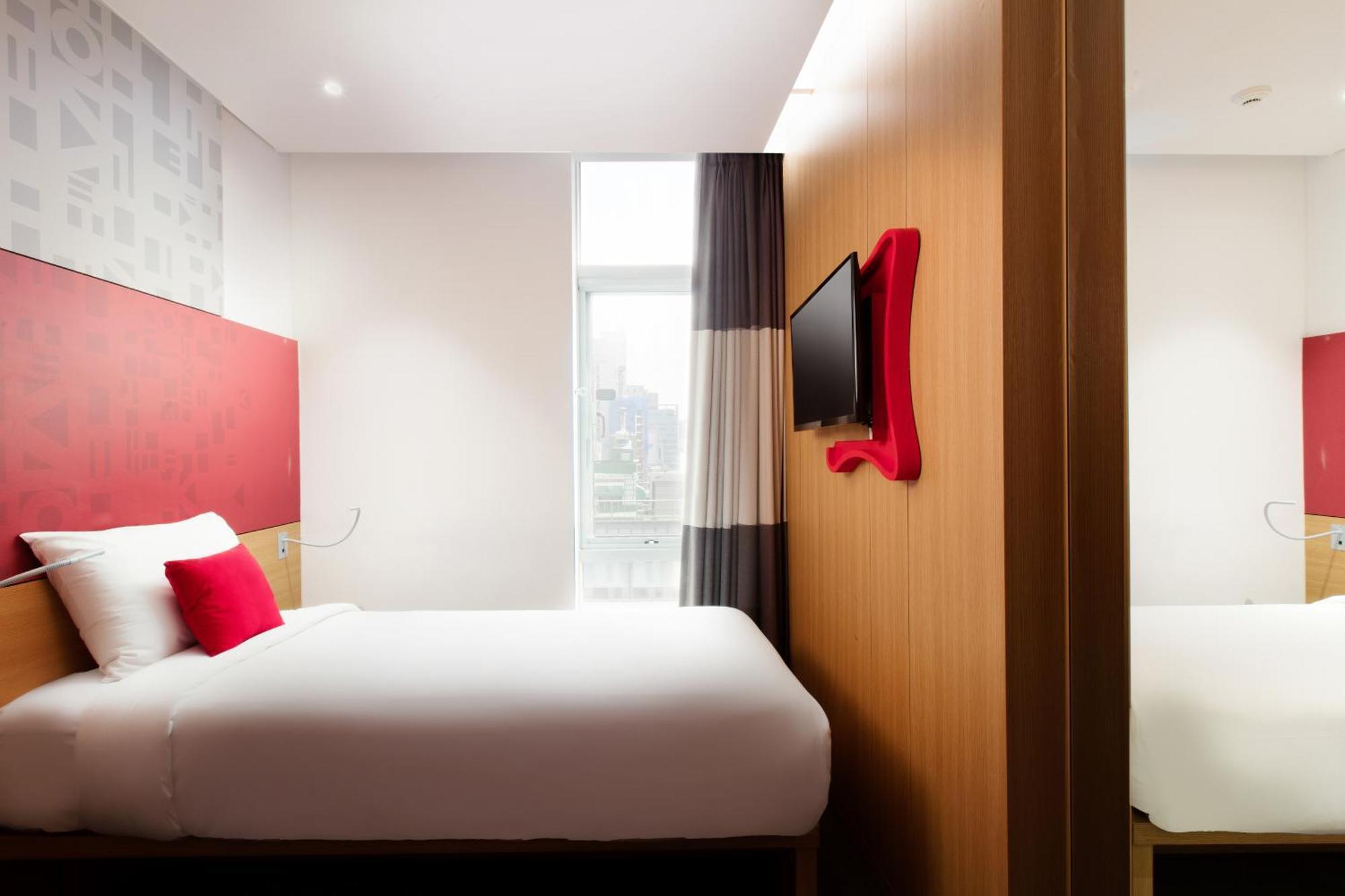 Standard Single Room,1223672968:JPEG