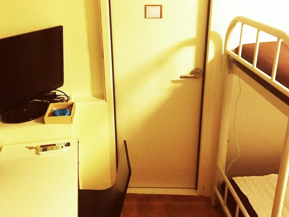 Bed 4-Bed Female Dormitory Room,1724778490:JPEG