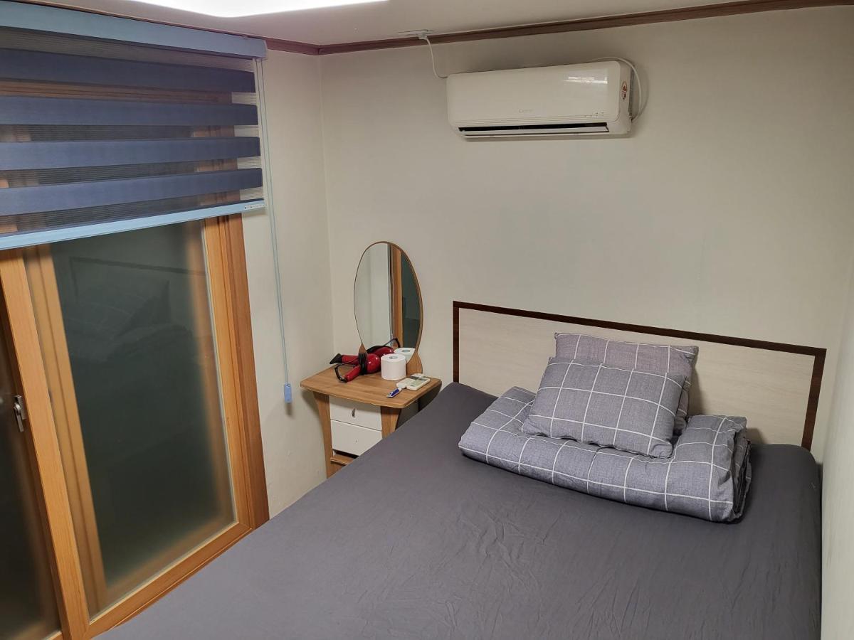 Double Room Private Bathroom