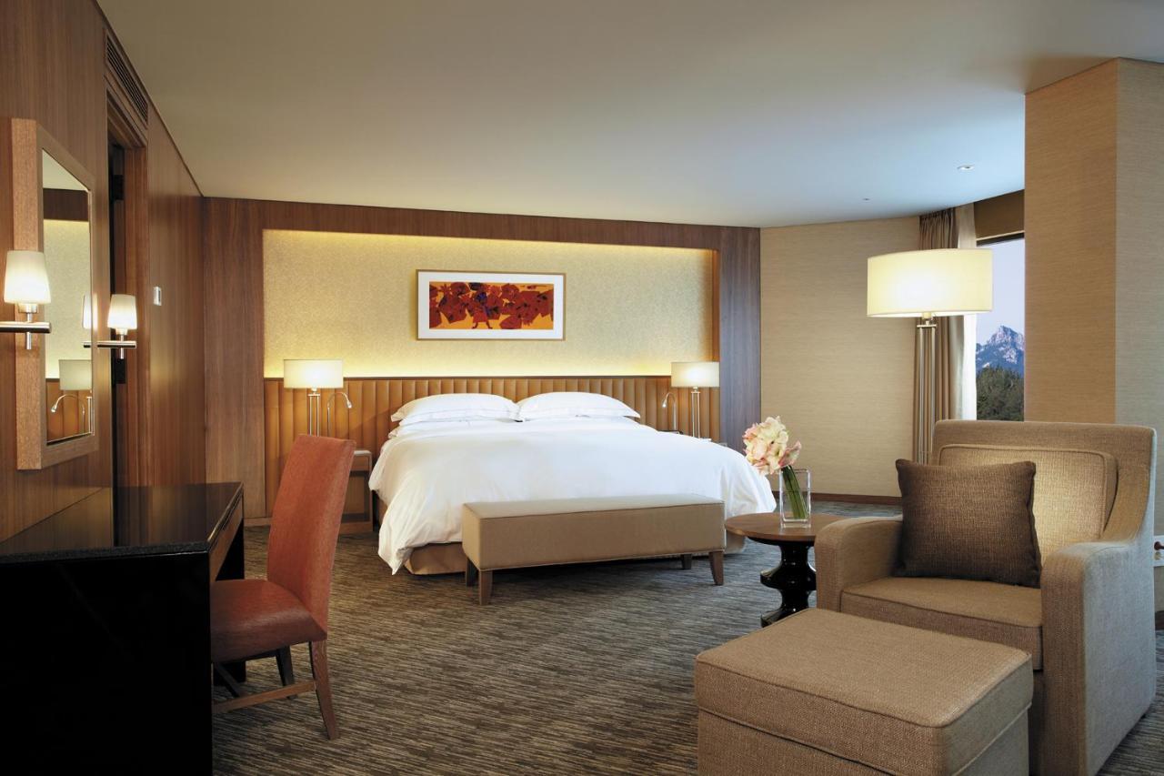 Junior Suite,1595403443:JPEG