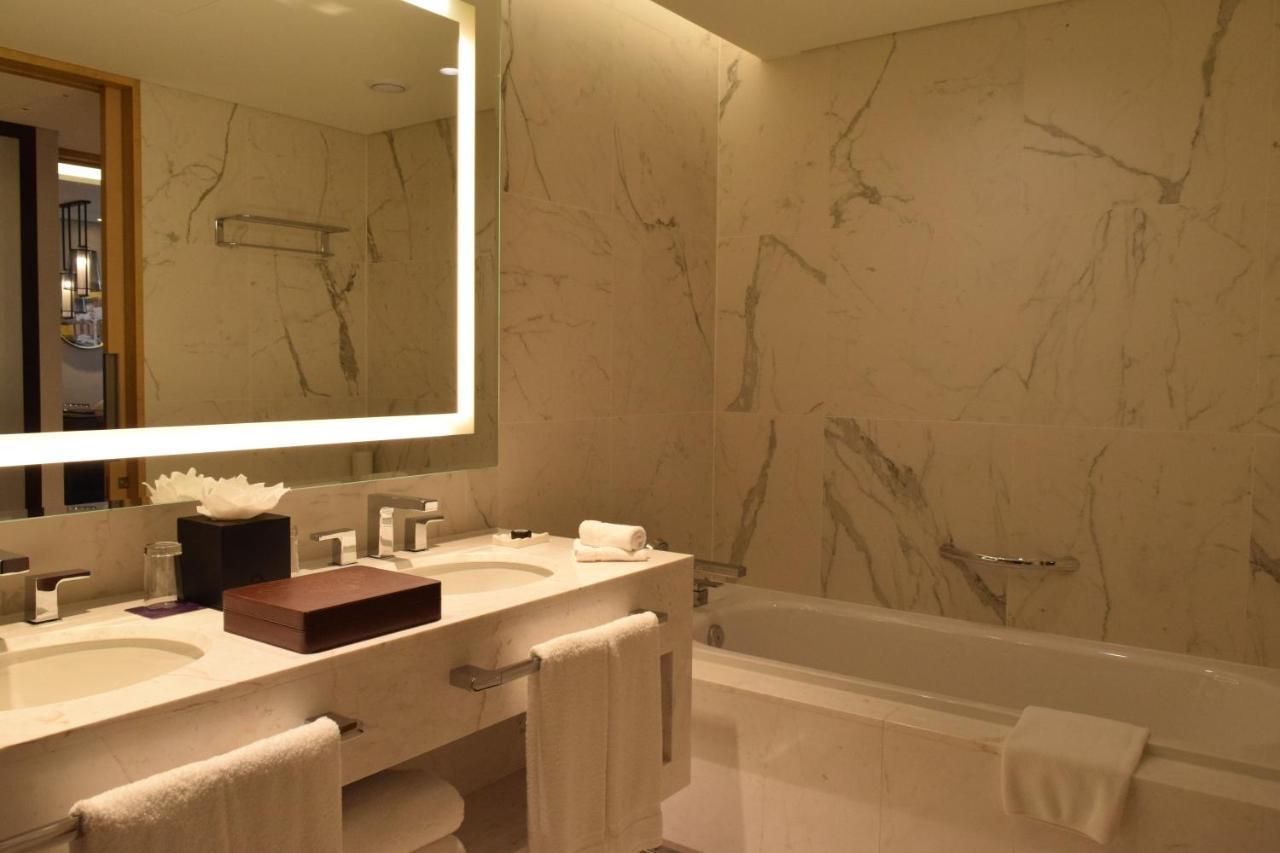 Deluxe Two-Bedroom Suite,1717135502:JPEG