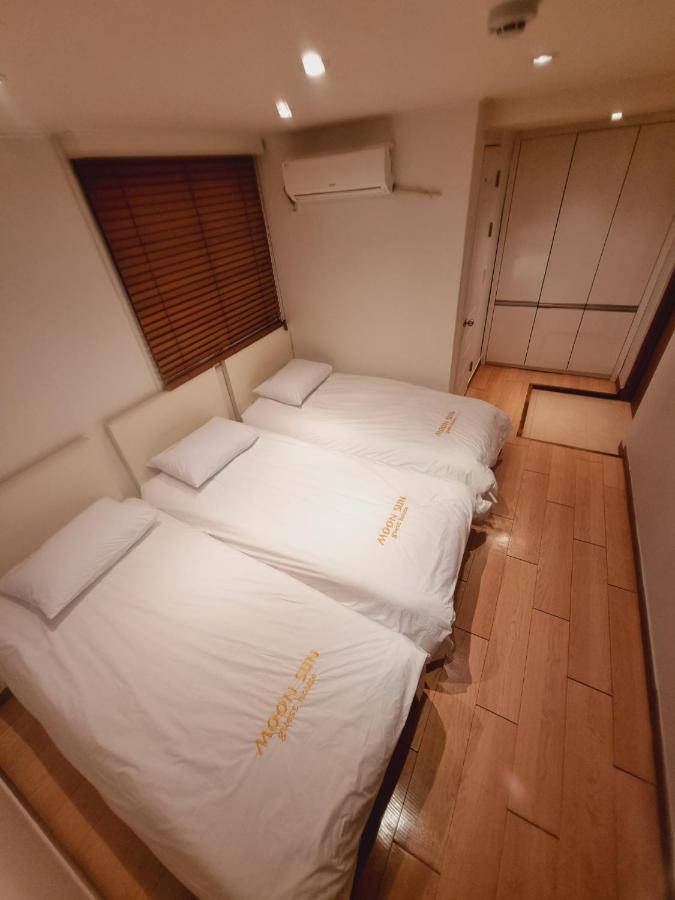 Triple Room,1293206578:JPEG