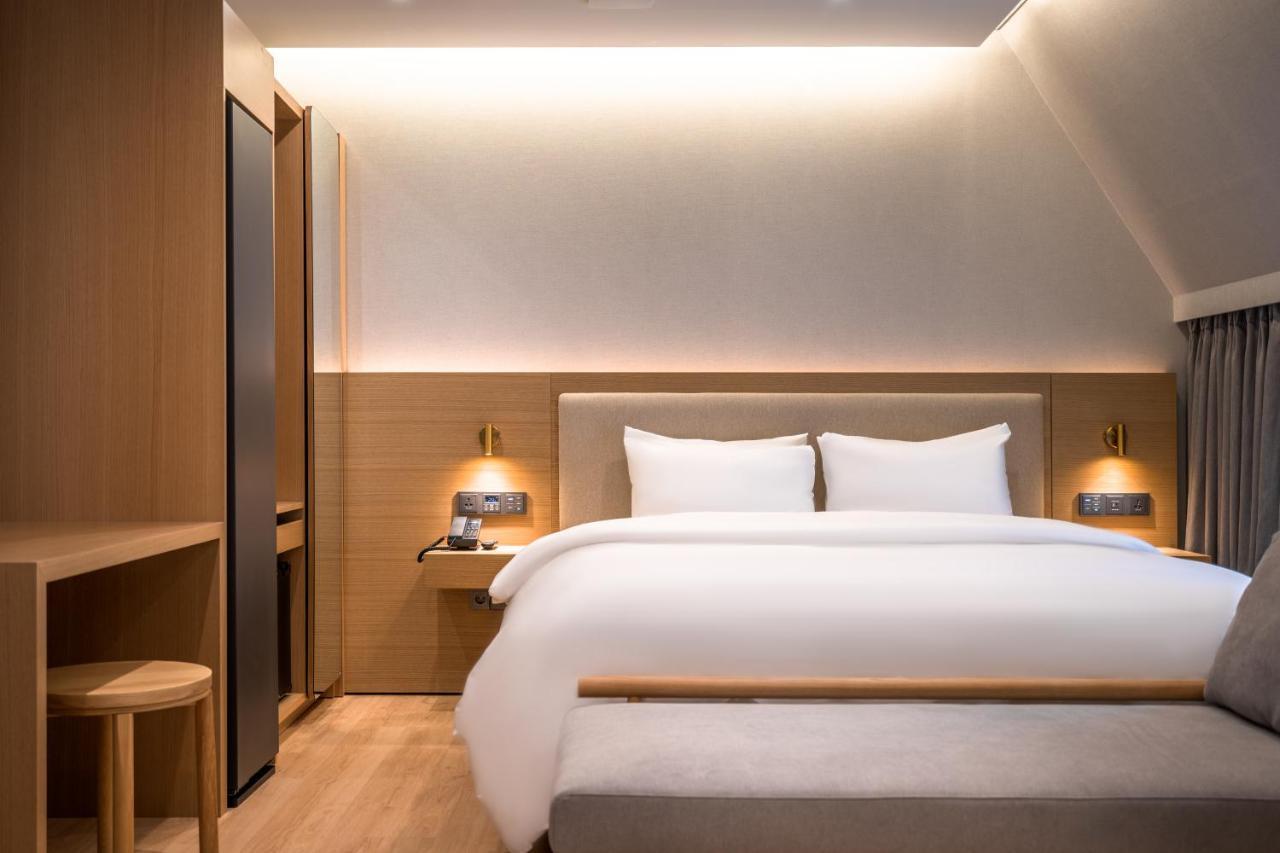 Junior Suite,1416131292:JPEG