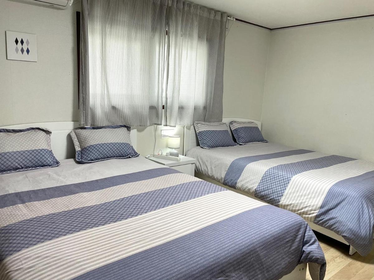 Economy Quadruple Room