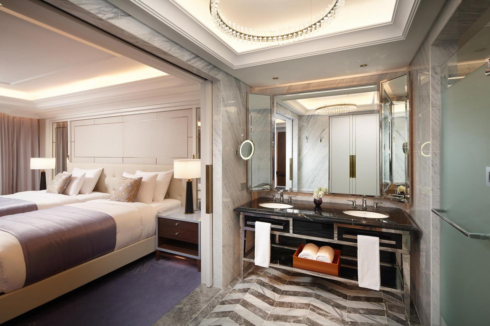 Premier Twin Room