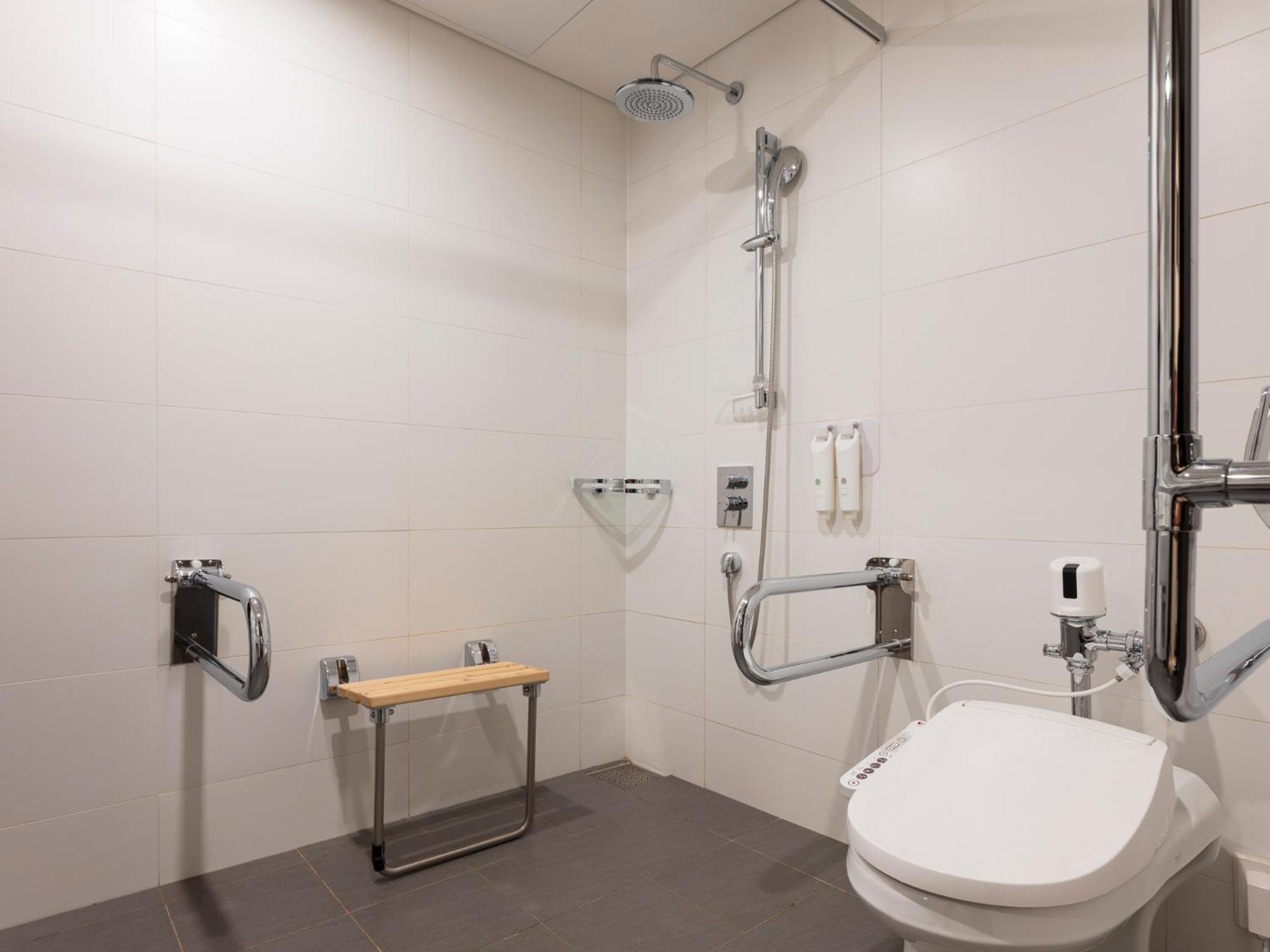 Handicap Double Room,1618302184:JPEG