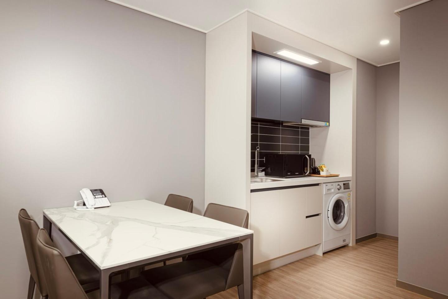 Junior Suite,1508293174:JPEG