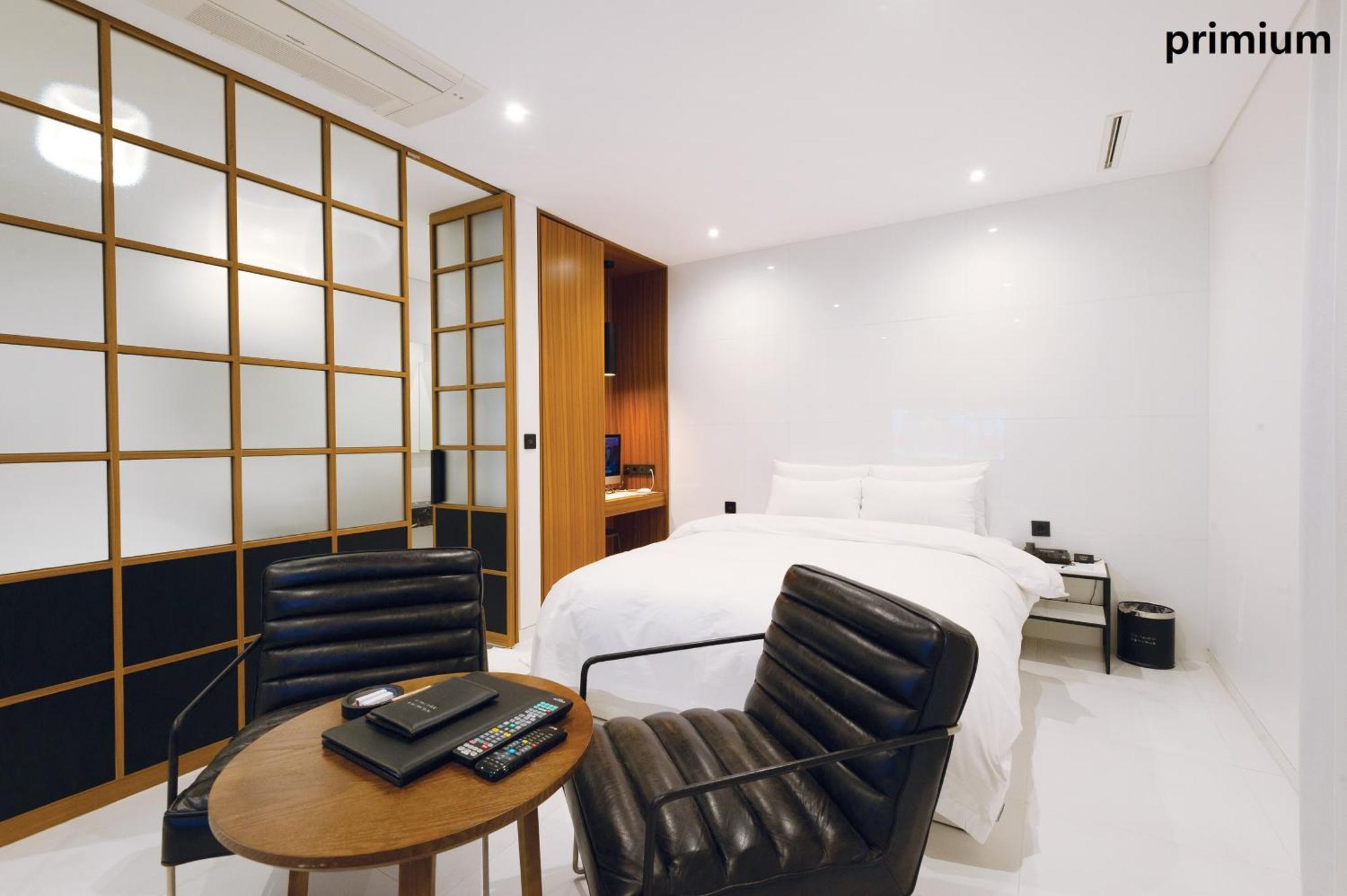 Premium Room