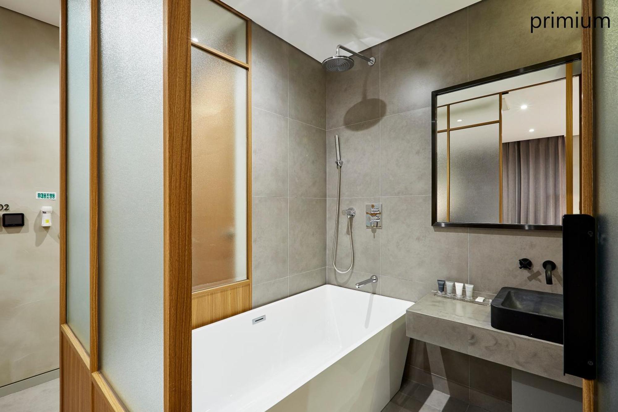 Premium Room