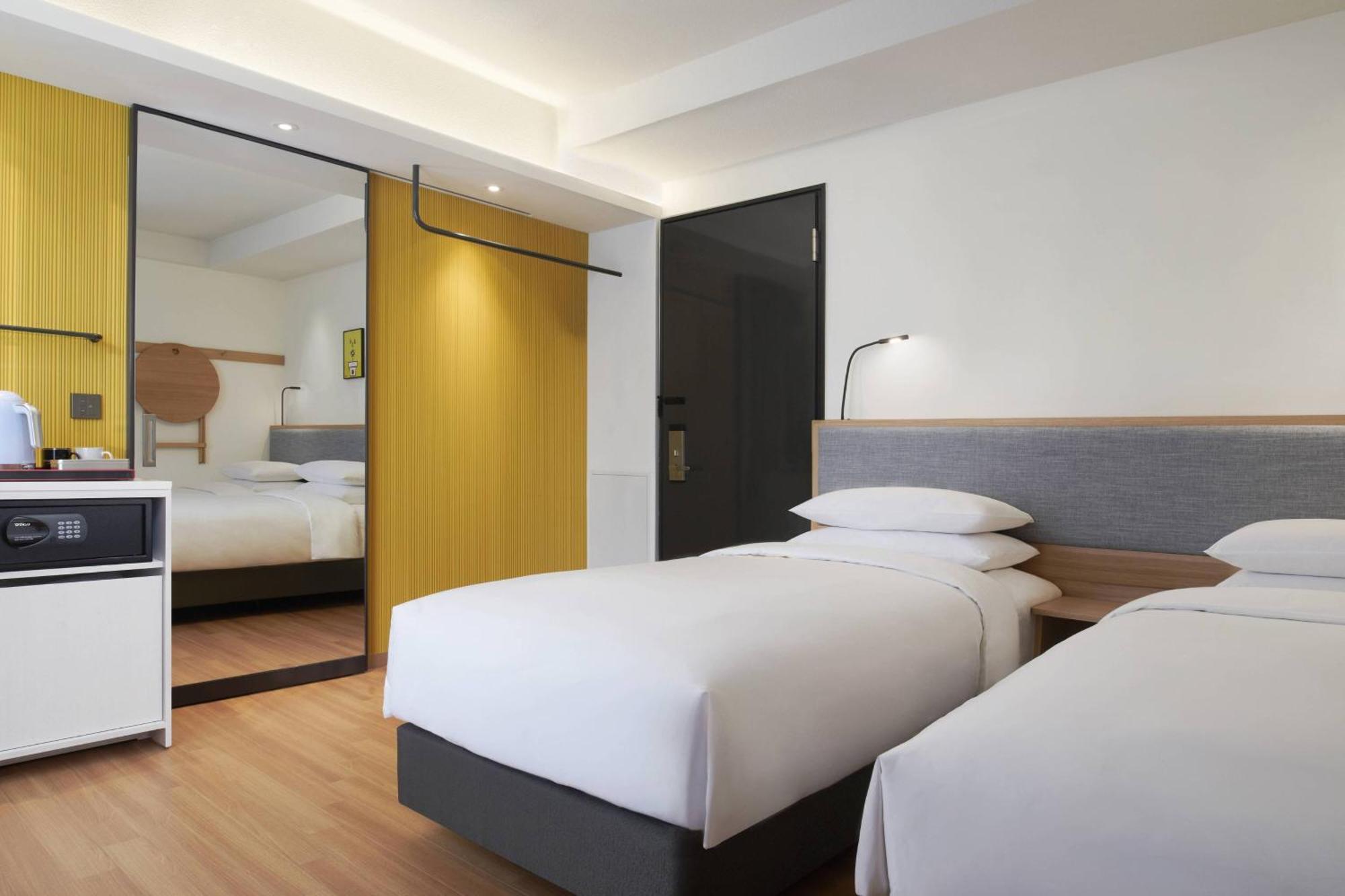 Standard Twin Room,1537522756:JPEG