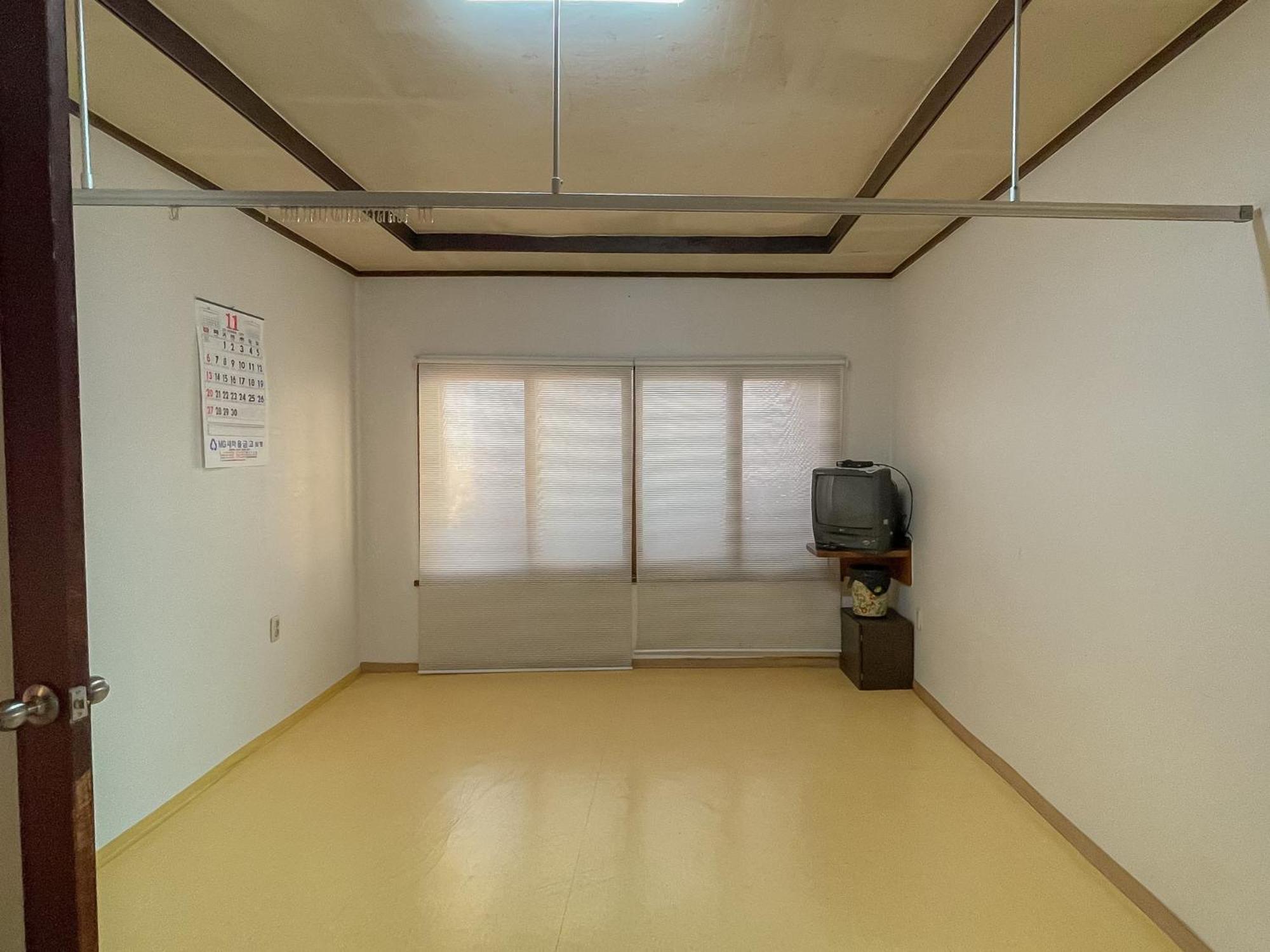 Economy Quadruple Room