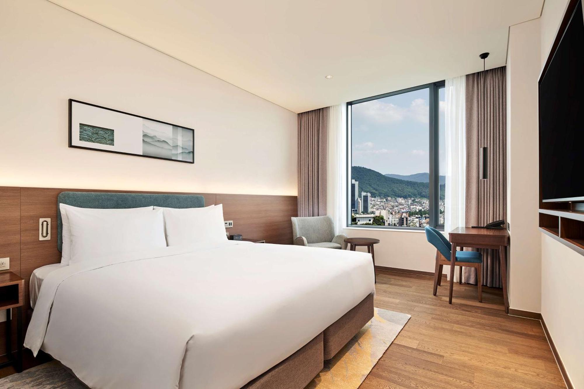 King Guest Room
