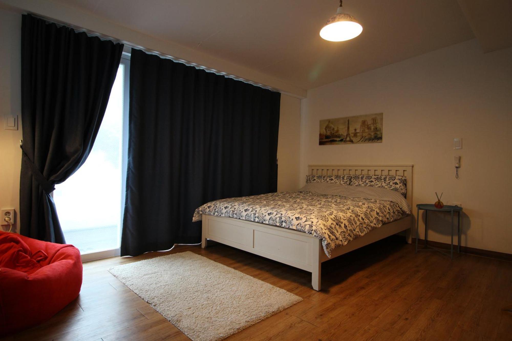 Doppelzimmer mit Balkon