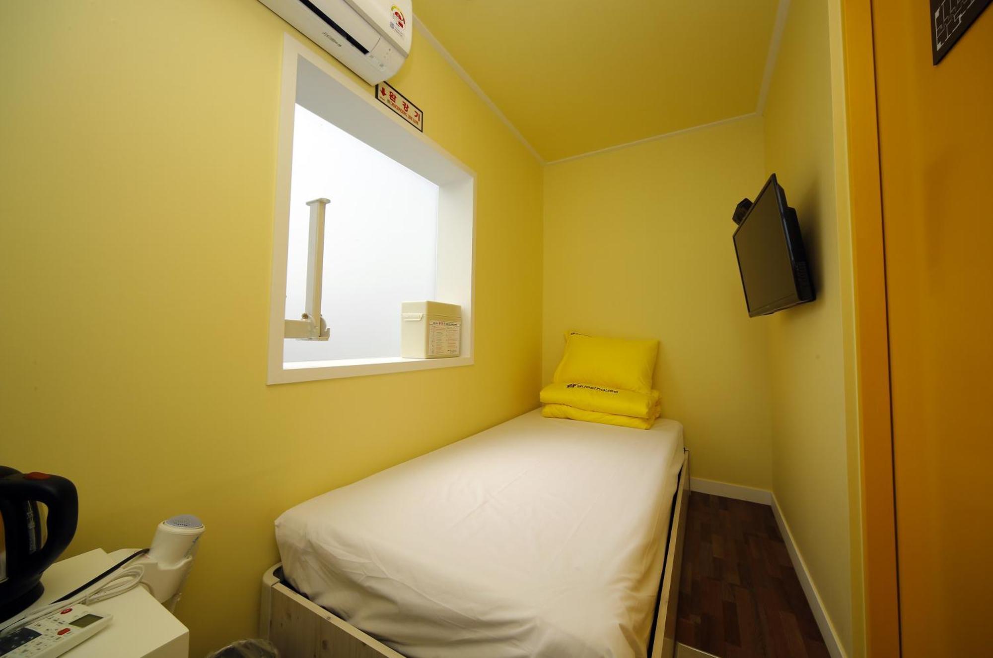 Comfort Single Room