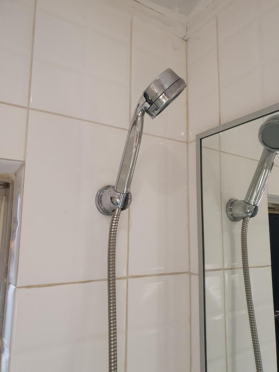 Single Room Bathroom