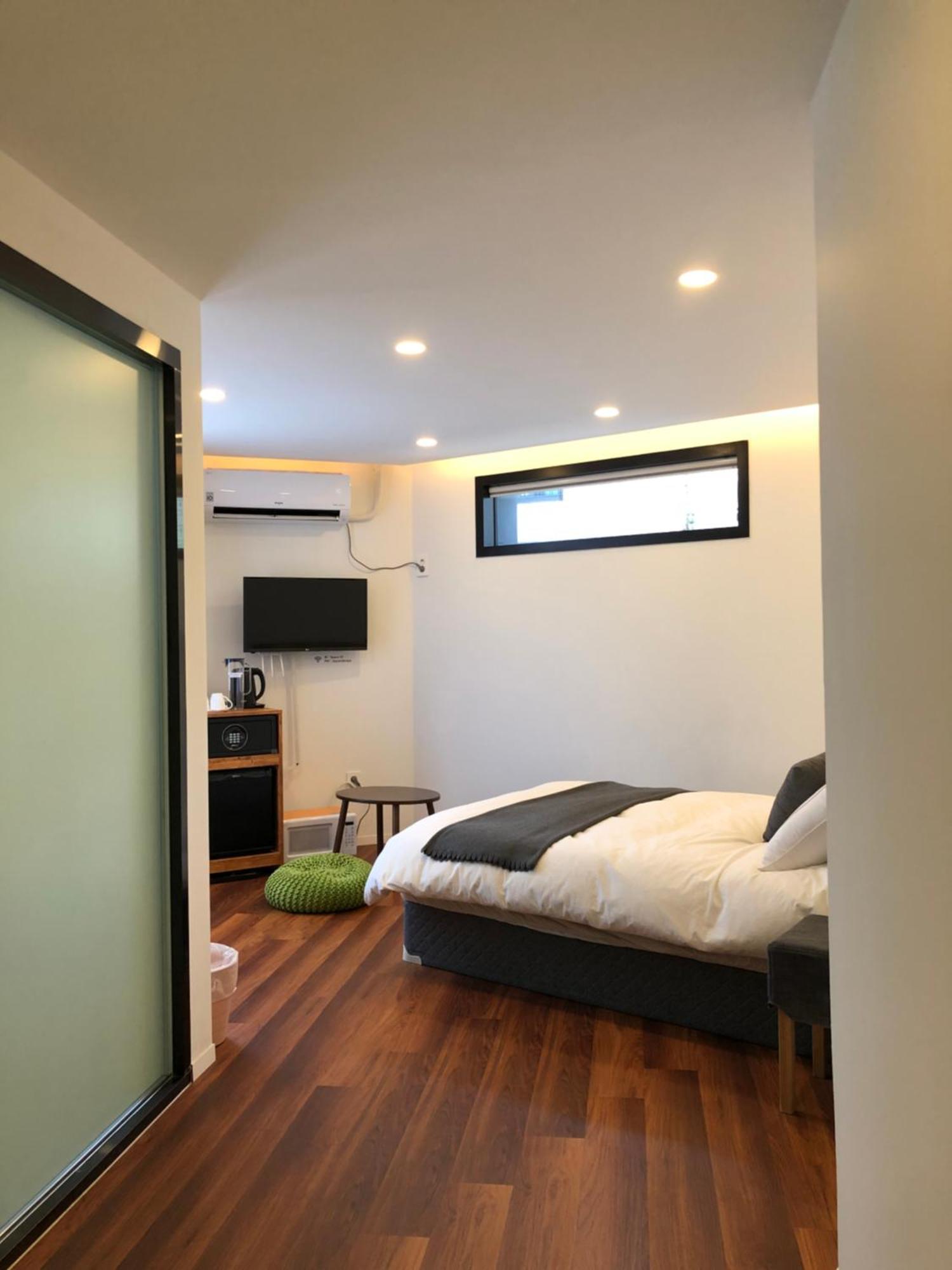 King Room Mountain View