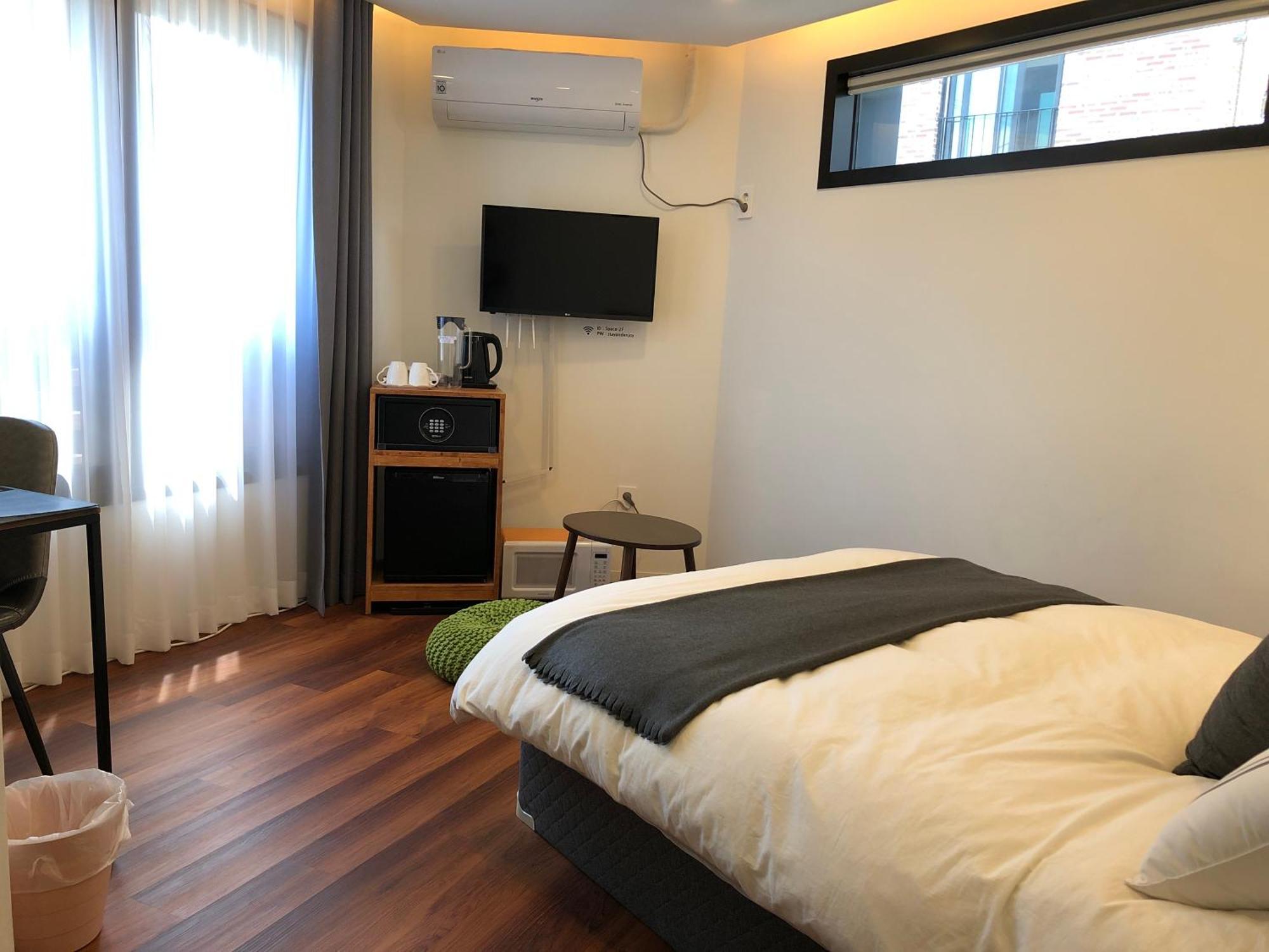 King Room Mountain View