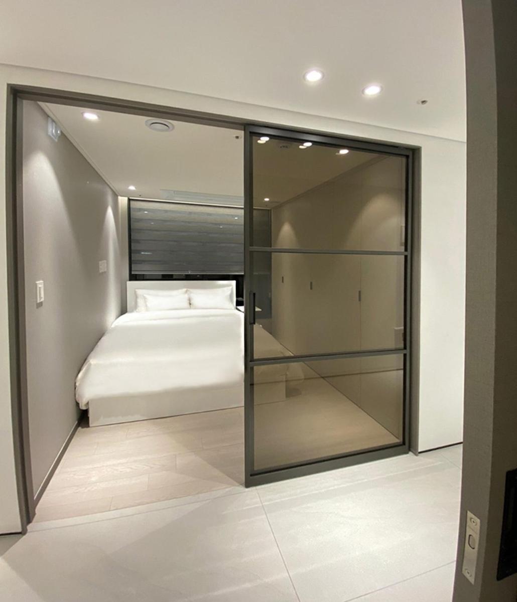 Superior Family Corner Suite,1630972624:JPEG