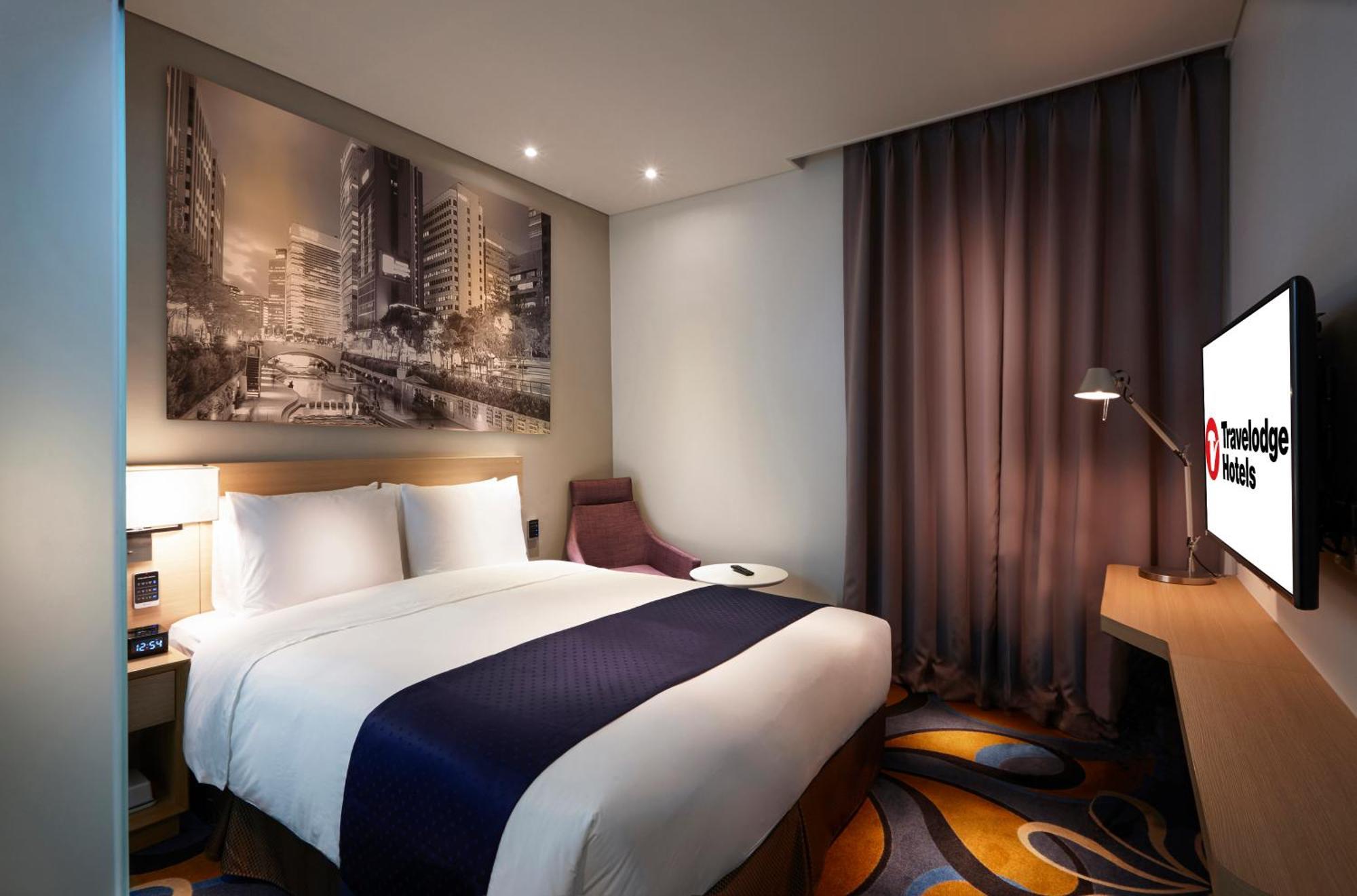 Superior Queen Room