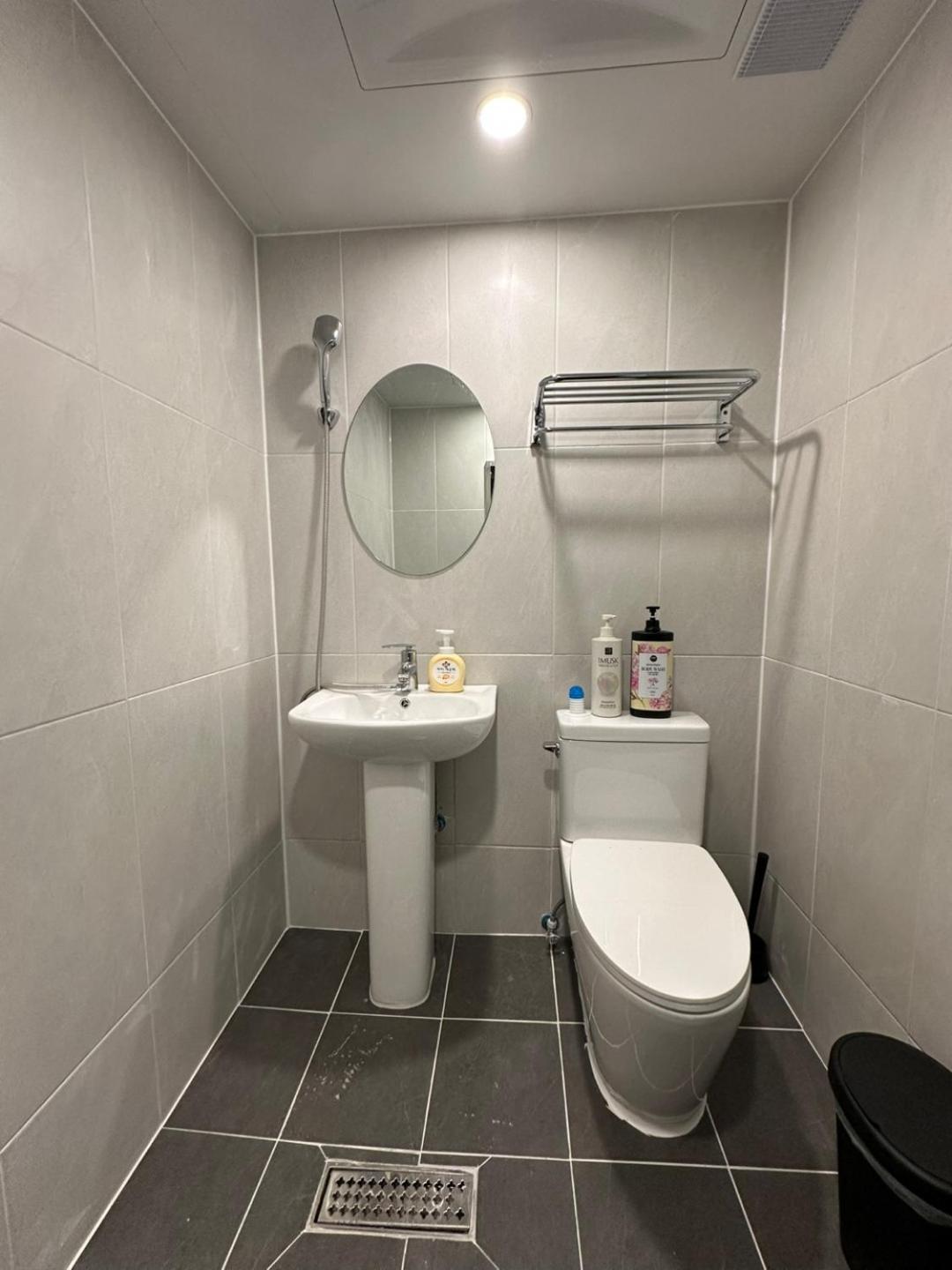 Double Room Private Bathroom