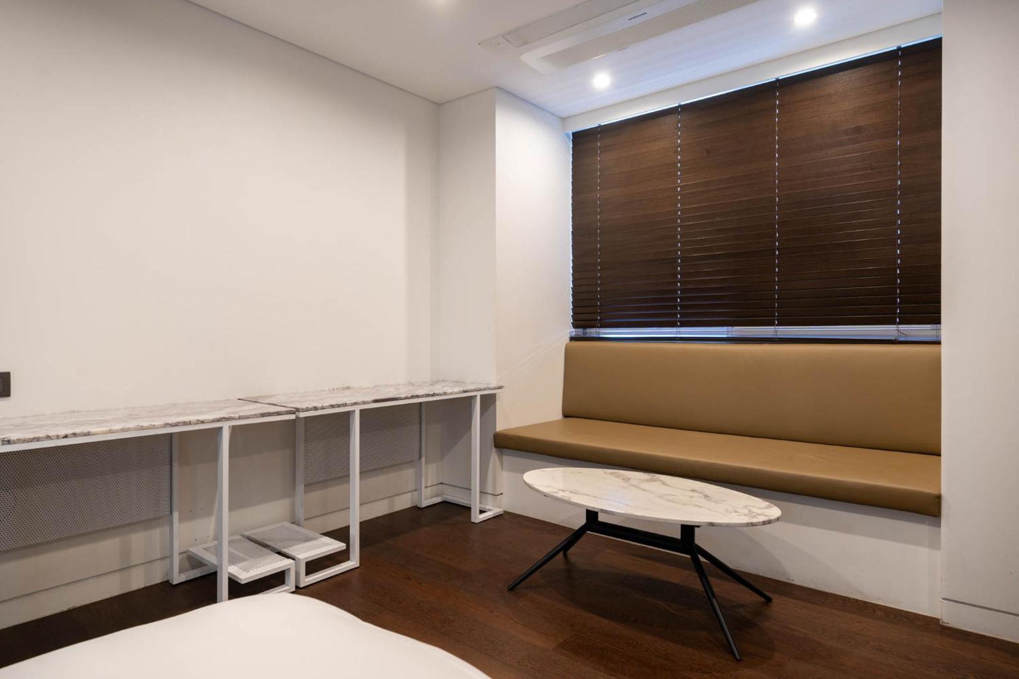 Premium Twin Room