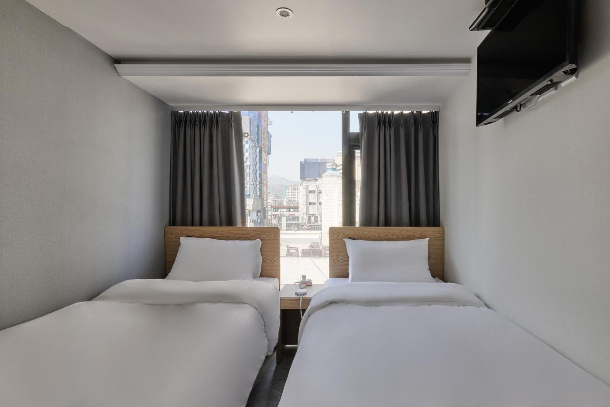Superior Twin Room,1664984525:JPEG