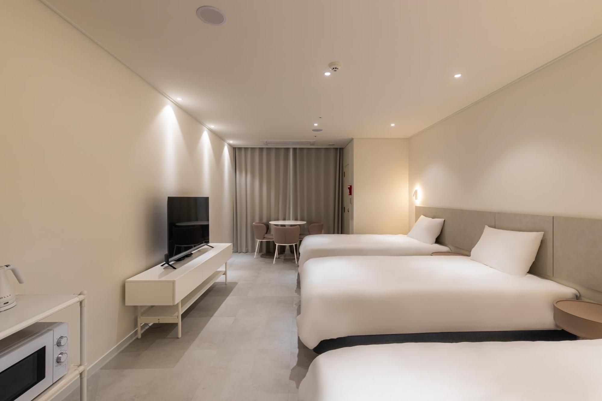 Superior Triple Room