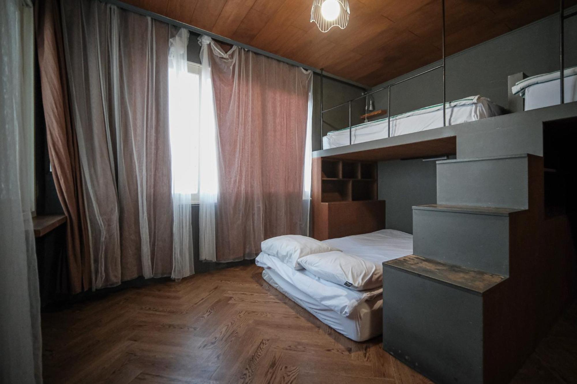 Duplex Quadruple Room,1673944060:JPEG