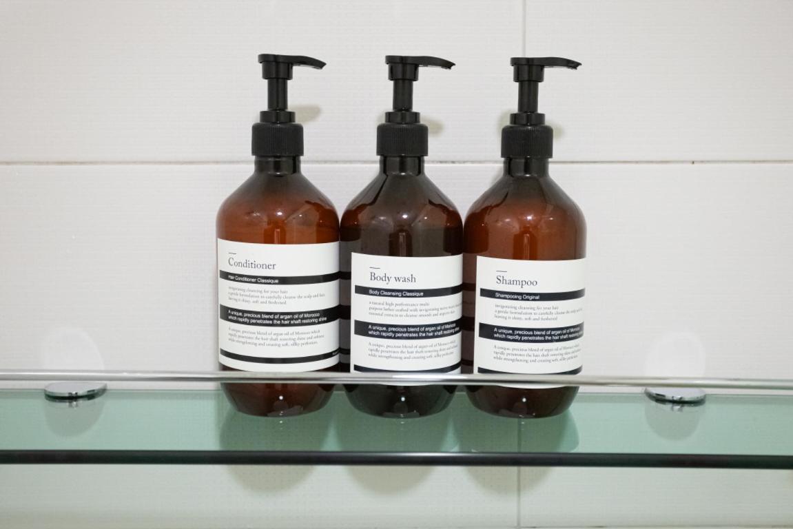 Family Room (4 Adults),1680593947:JPEG