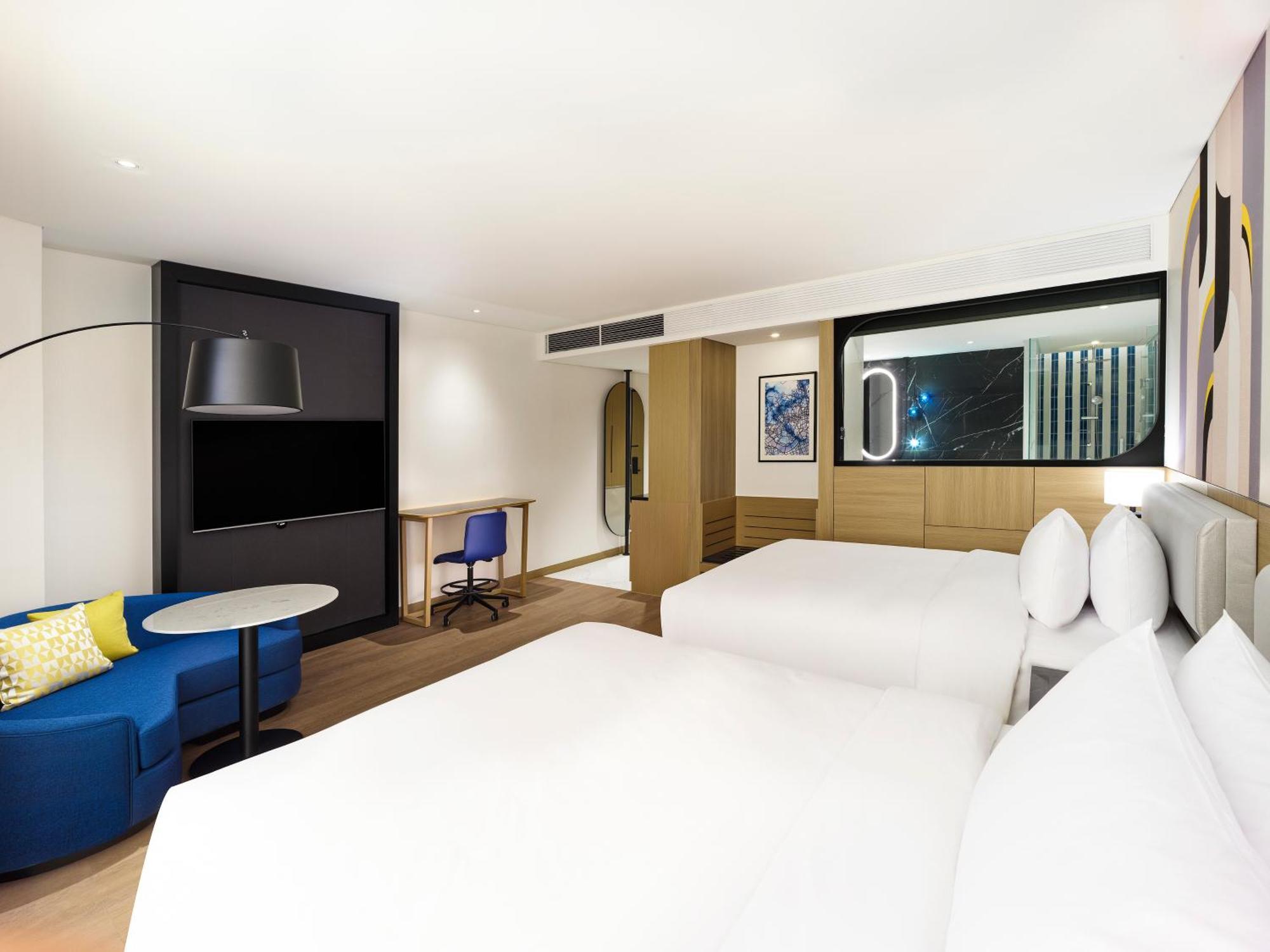 Deluxe Double Room Two Double Beds City View