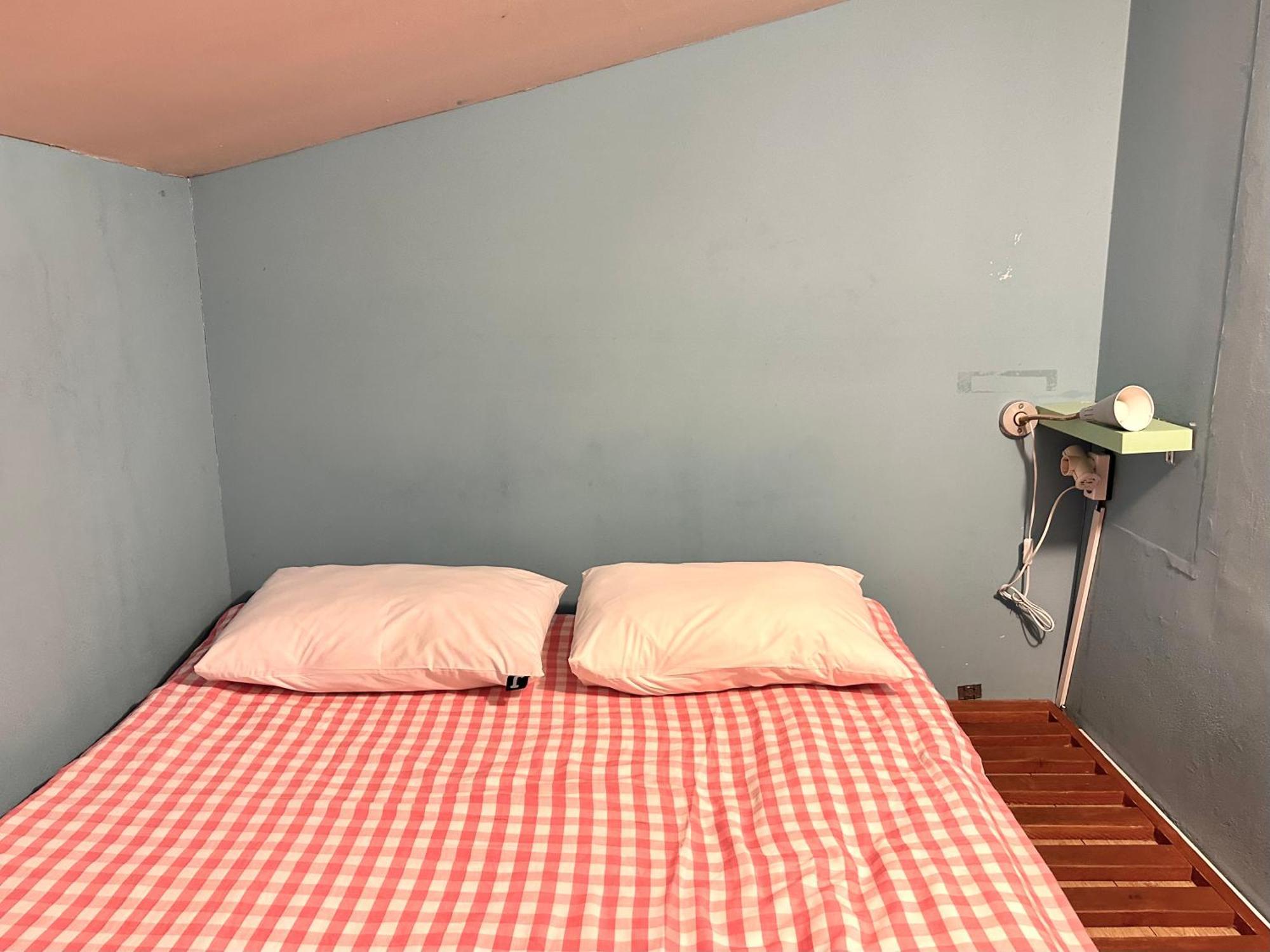 Quadruple Room Low Ceiling
