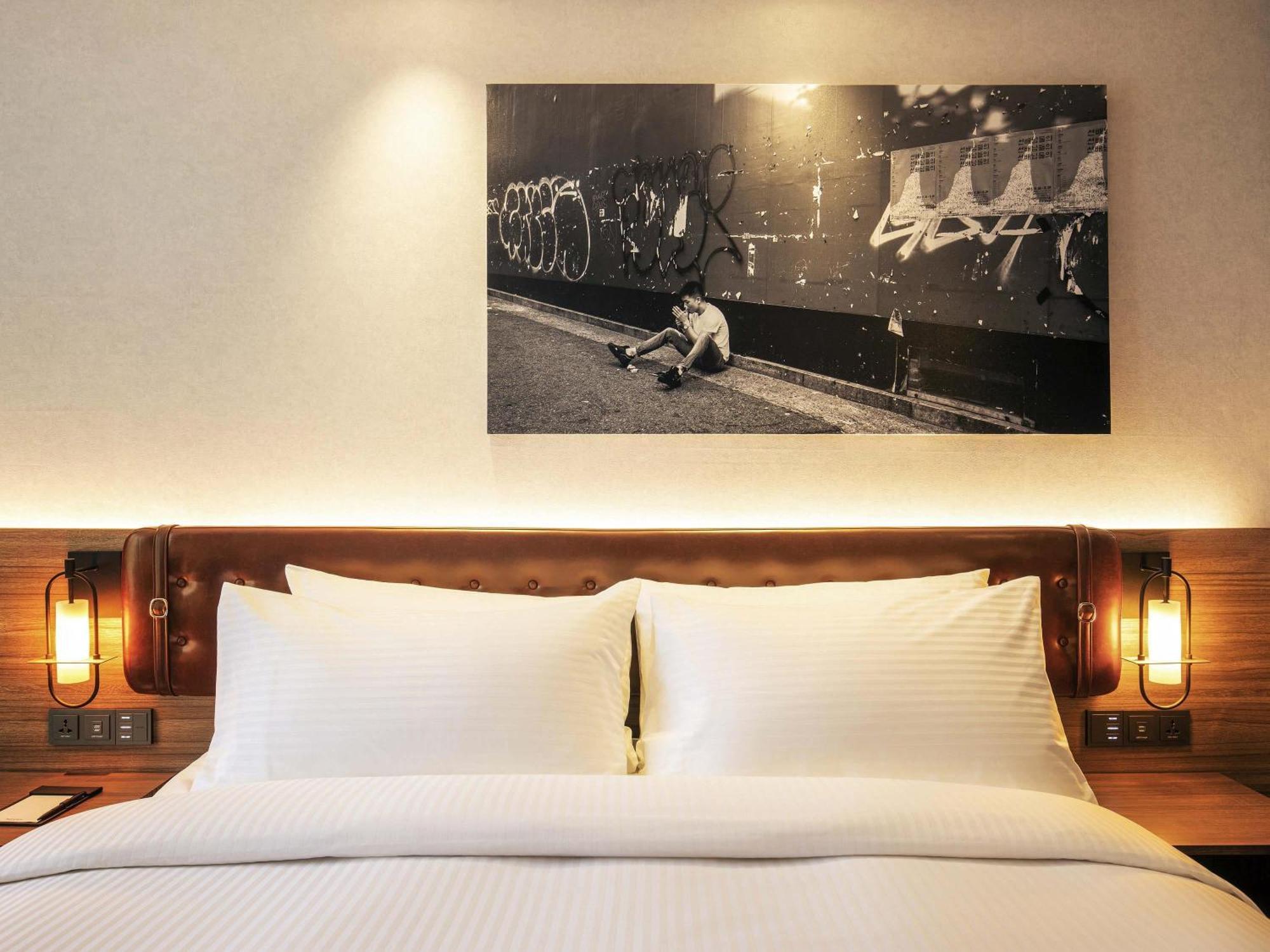 Standard King Room