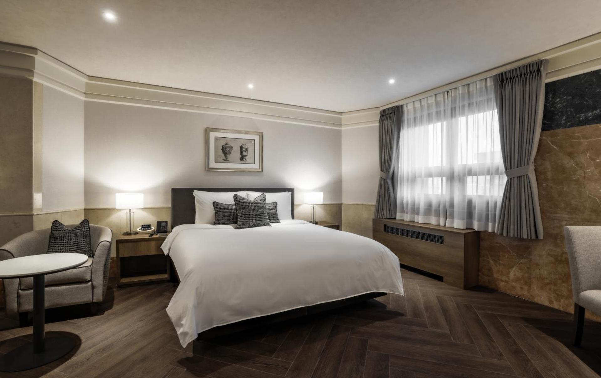 Kensington Suite