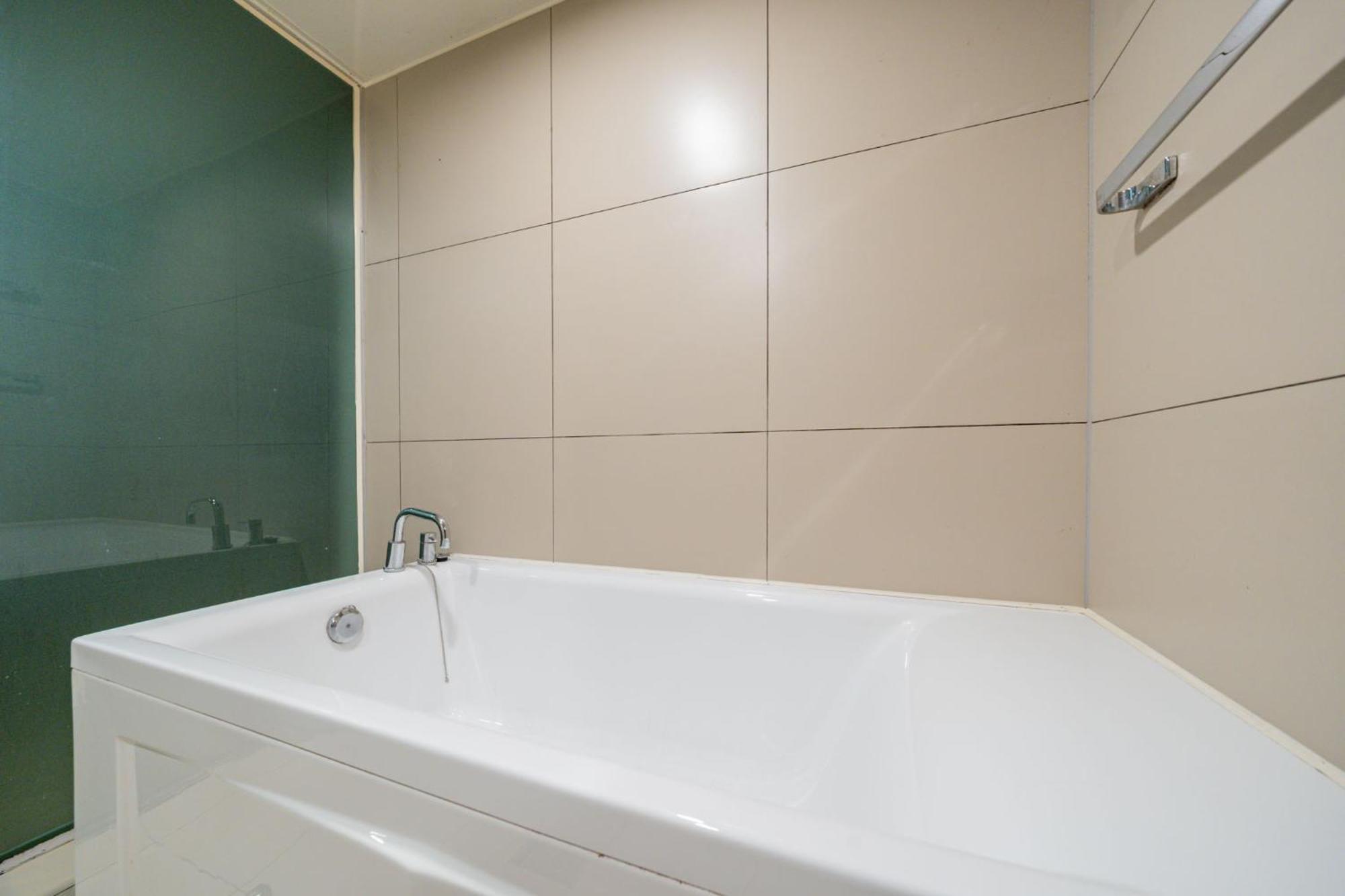 Superior Double Room,1766921477:JPEG
