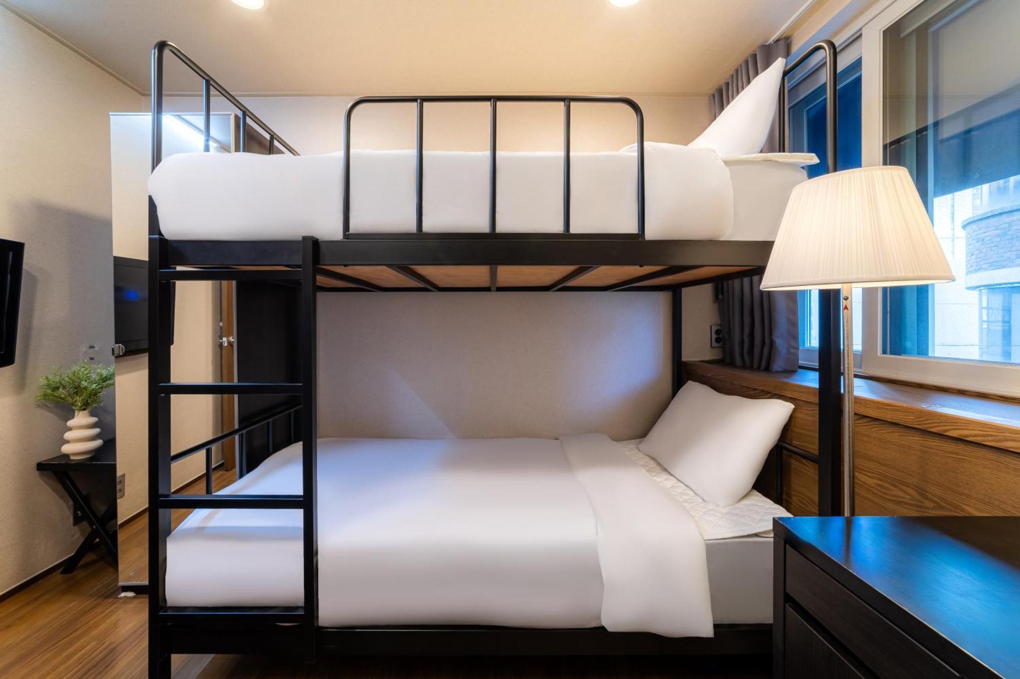 Bunk Bed Twin Room