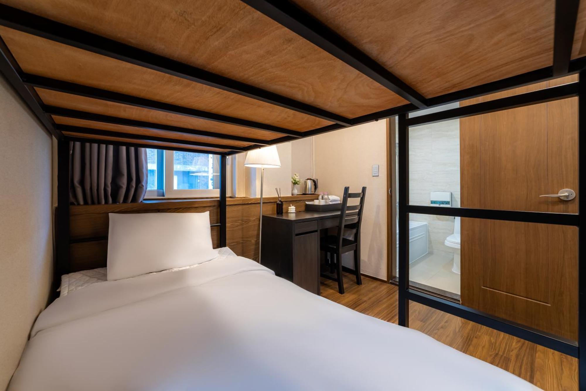 Bunk Bed Twin Room