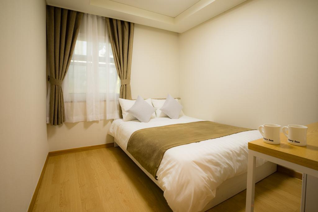 Double Room Private Bathroom
