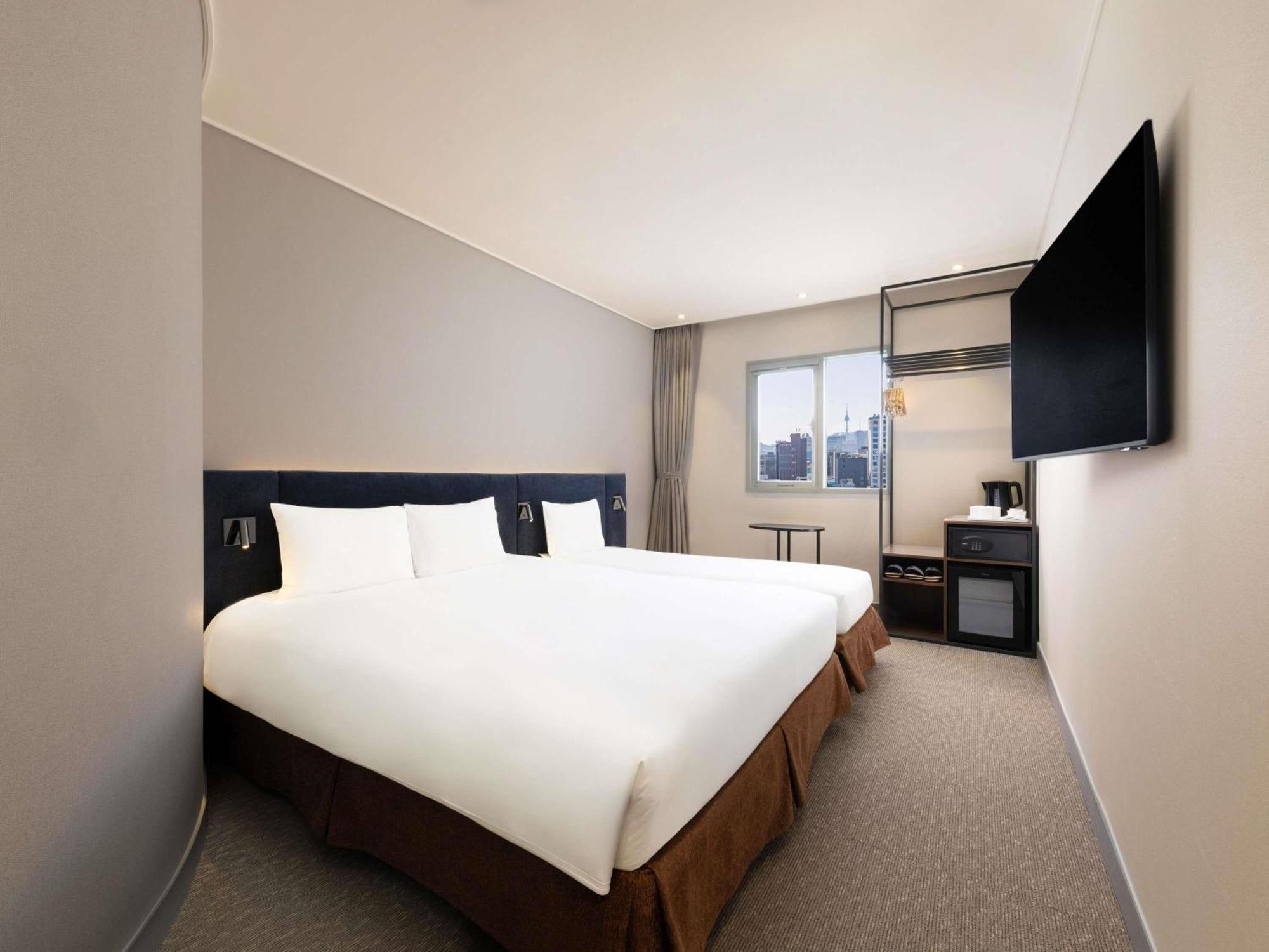 Superior Family Room One Double Bed One Single Bed