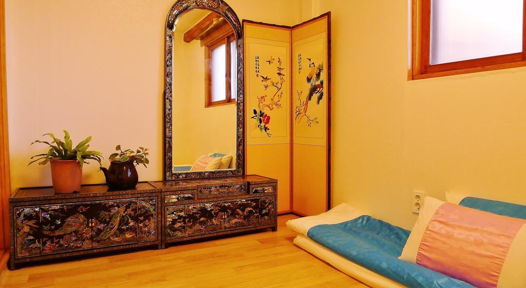 Korean-Style Single Room,205894279:JPEG