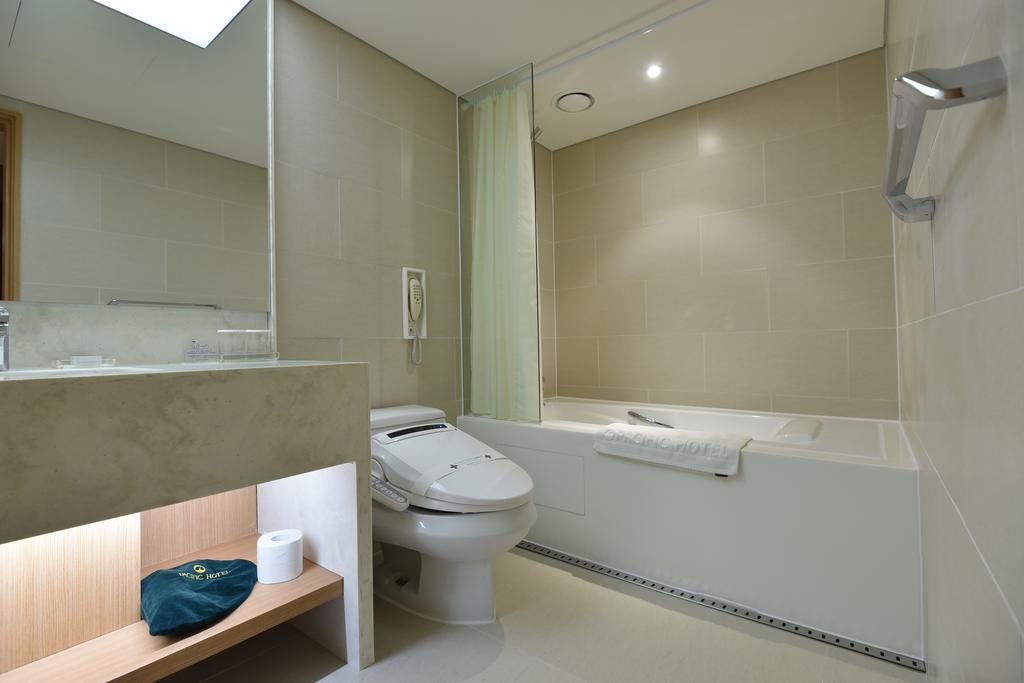 Standard Double Room,1214075722:JPEG