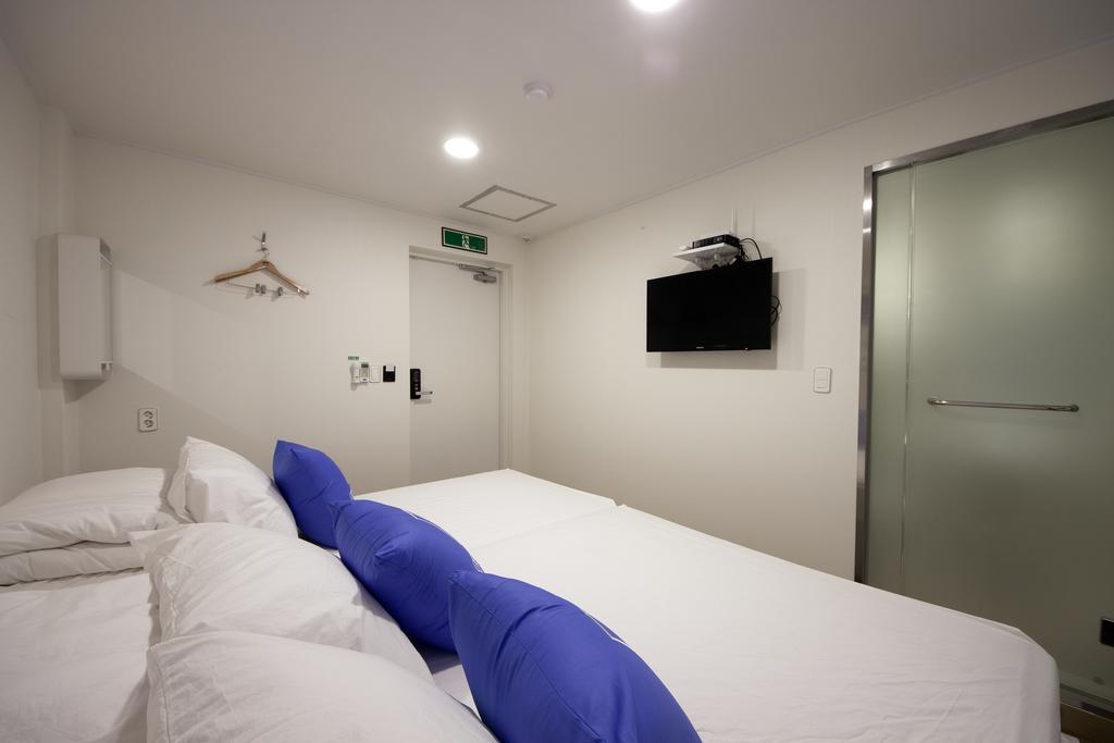 Triple Room,204247135:JPEG