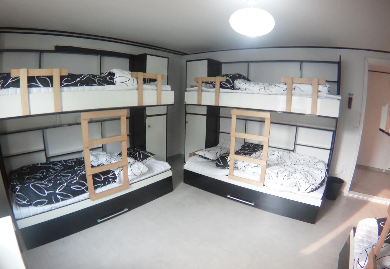 Bed 6-Bed Female Dormitory Room