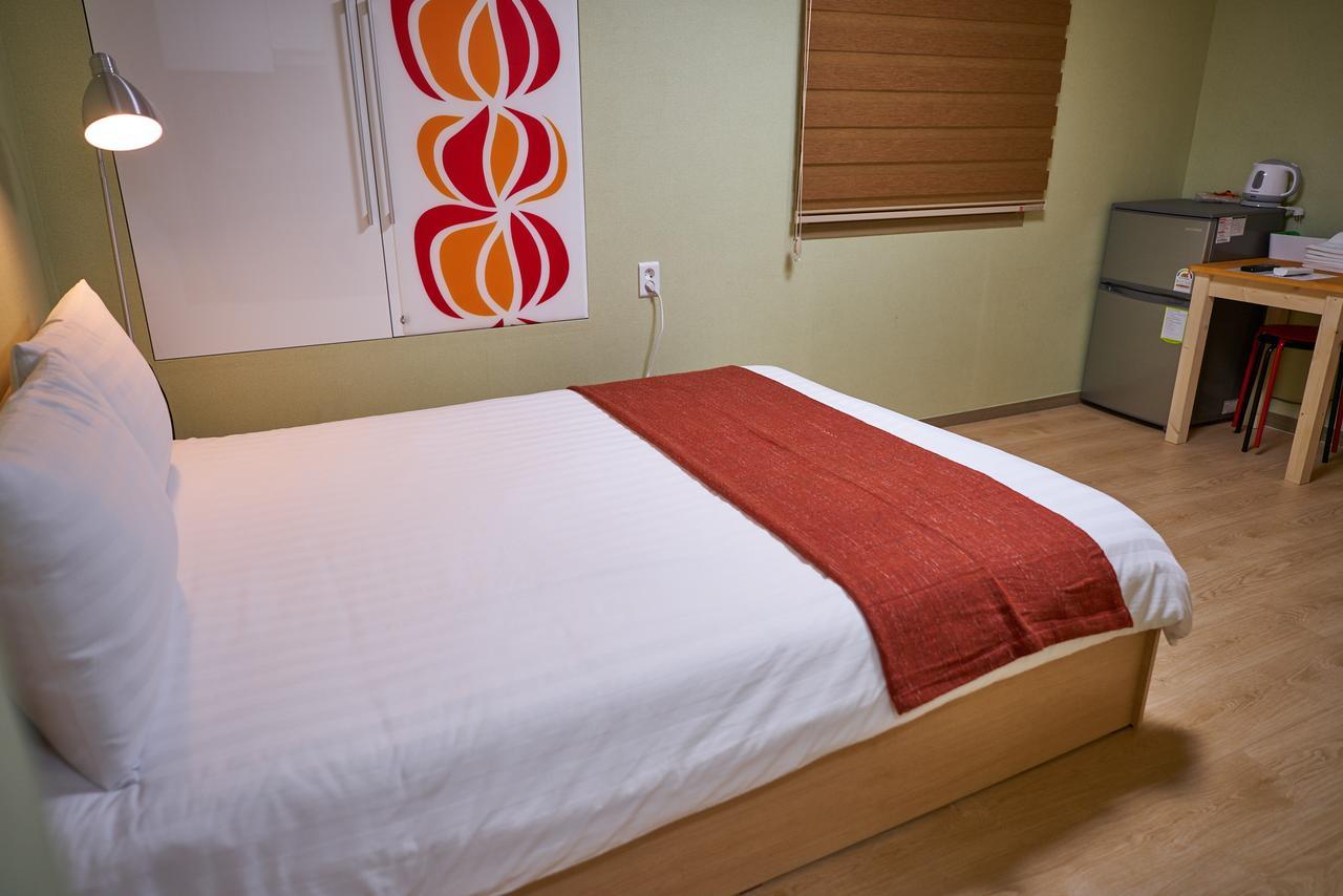 Double Room Private Bathroom