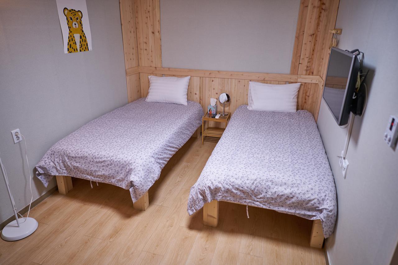Double Room Private Bathroom