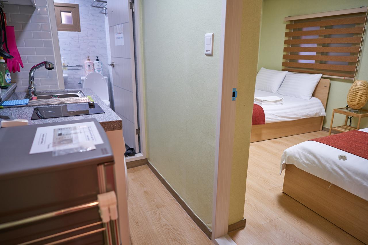 Triple Room Private Bathroom